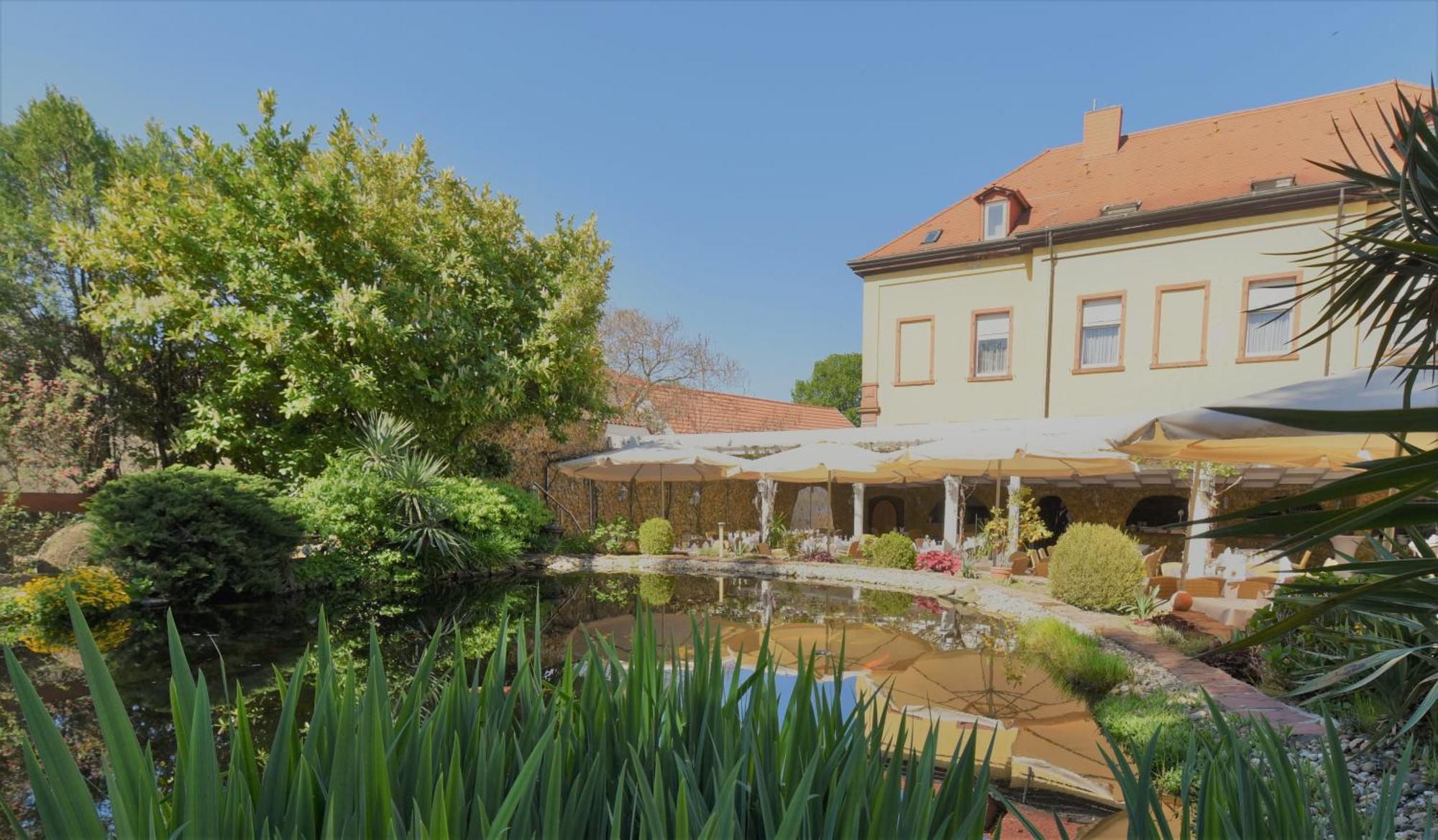 Winzergarten Hotel-Restaurant Grosskarlbach Kültér fotó