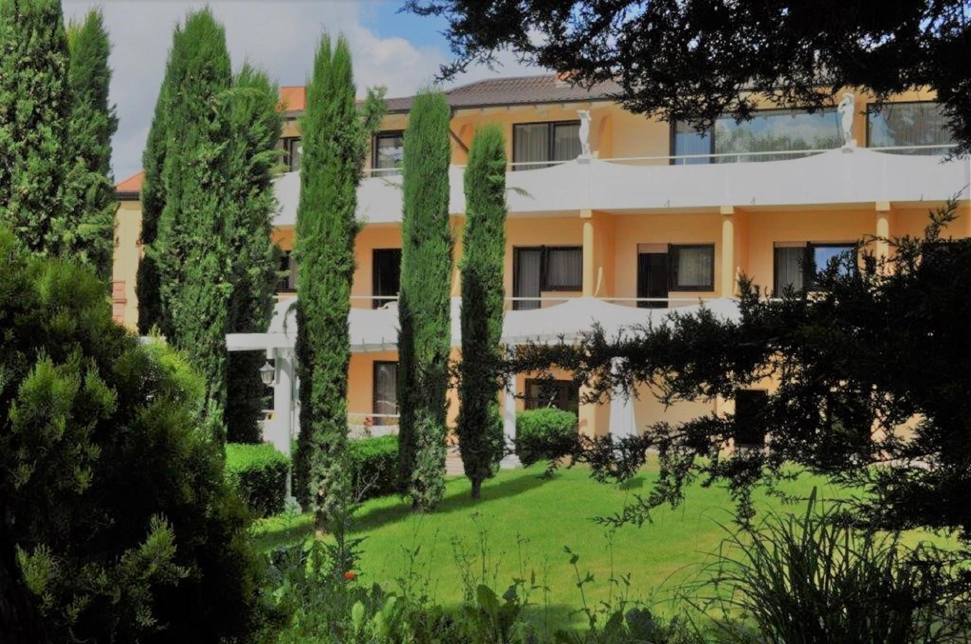 Winzergarten Hotel-Restaurant Grosskarlbach Kültér fotó